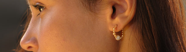 EARRING